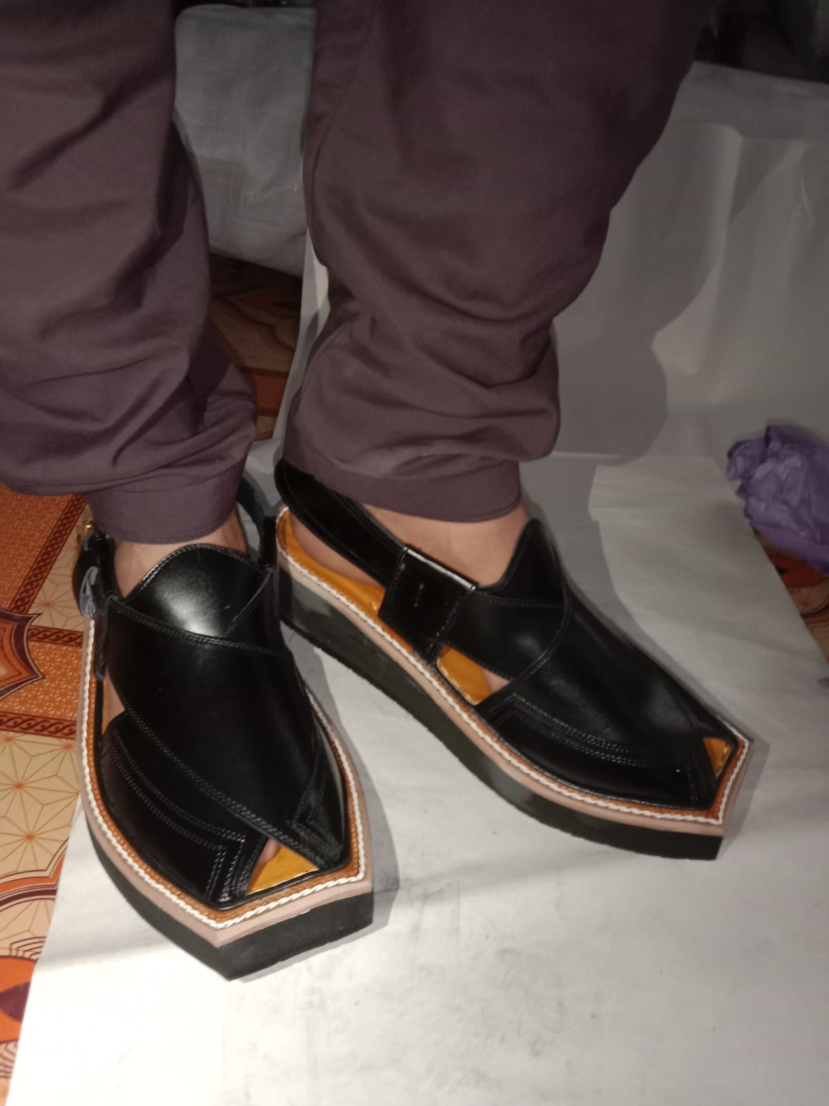 Captan Chappal – Gents –black colour Handmade  with premium leather